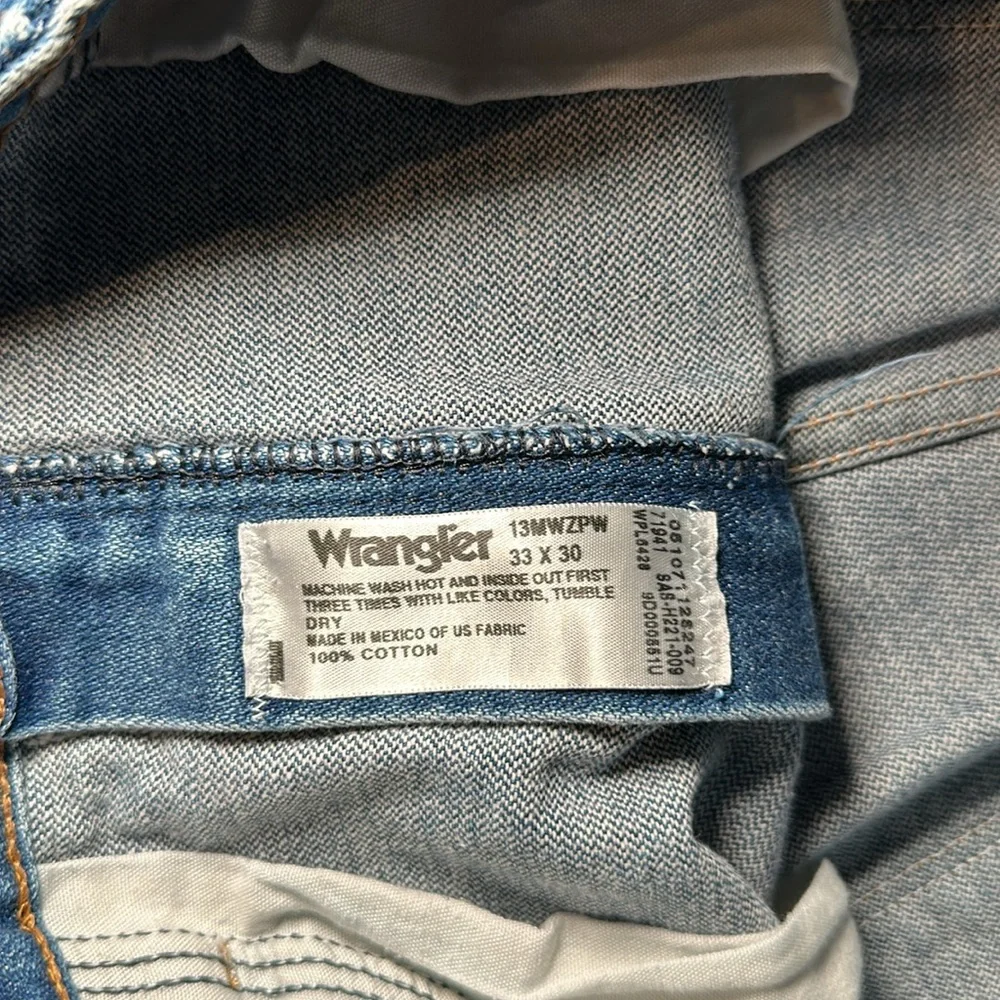 Wrangler Cowboy Cut Original Fit Jeans - 33x27 (Altered Length)